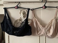 2 x M&S bras U/W non Padded 1