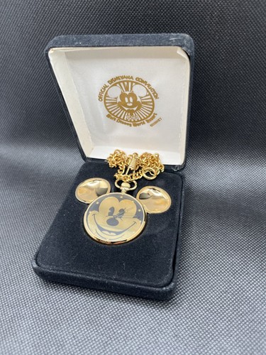 Official disneyana convention - official,