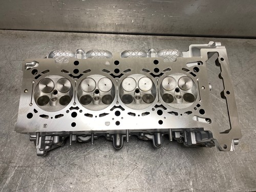 Recon cylinder head mercedes - cylinder,