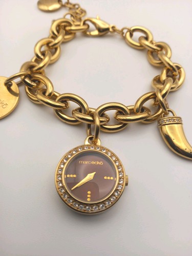 Marc eckō gold tone charm - marc,