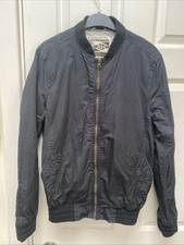 Men’s Red Herring Black Jacket. Size X Small