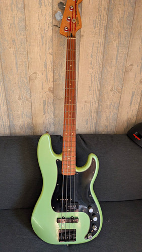 Fender precision bass string - fender,