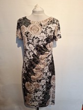 David Emanuel Dress Size 12 Excellent Condition Short Sleeve Black Gold Floral