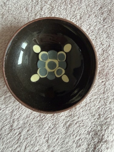 Tenby pottery brown patterned - pottery,