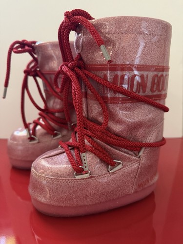 Moon boots icon glitter - moon,