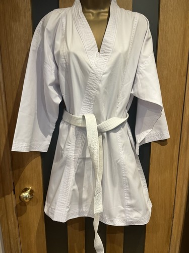 Ladies karate suit - karate,