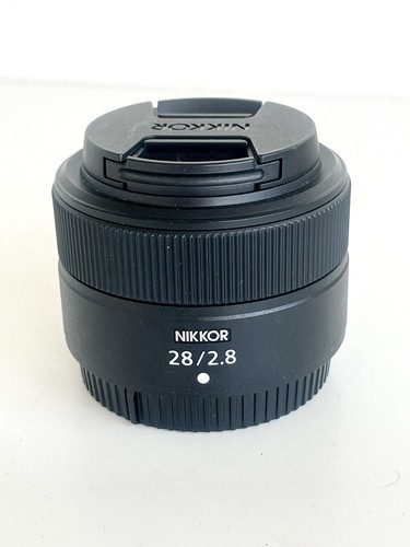 Nikon nikkor 28mm - z, f/2.8