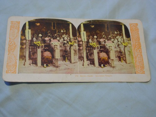 Antique colour stereoscope