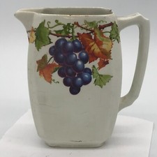 VINTAGE MALING WARE RINGTONS