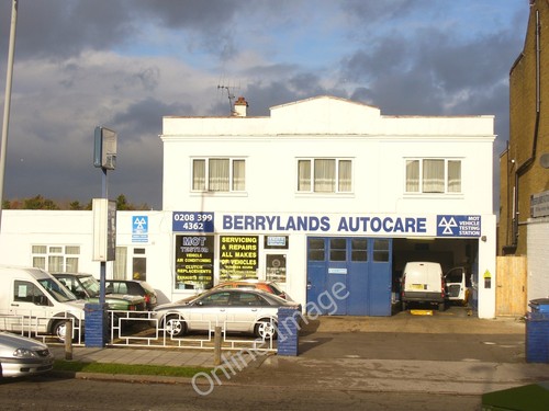 Photo 6x4 berrylands autocare - berrylands,