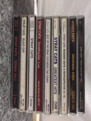 Stray cats varying - 9,