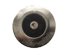FORD ESCORT MARK 2 LOCKING PETROL CAP WITH KEY