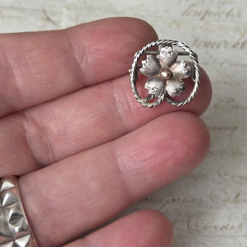 Art nouveau sliding necklace - art,