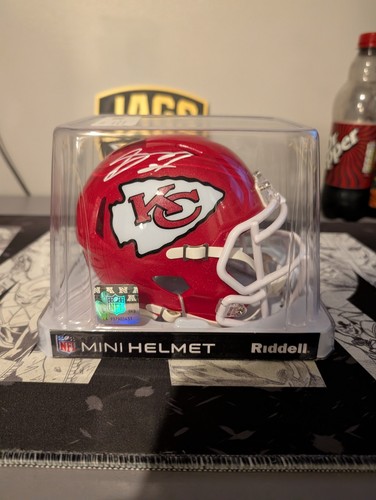 Skyy moore signed kansas city - signed,