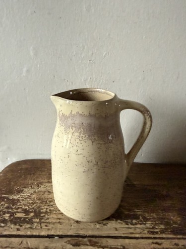 Vintage style stoneware - style,