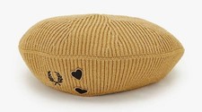 FRED PERRY  AMY WINEHOUSE KNITTED BERET HW7690 926 GOLD NEW WITH TAGS ONE SIZE
