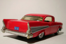 CHEVROLET two-door hard top 1957 red 1/43 ERTL American car bel air