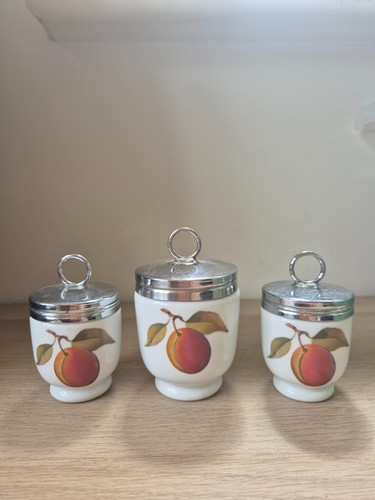 Vintage royal worcester - royal,