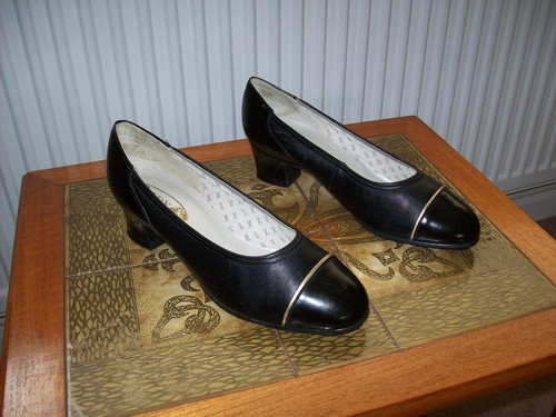 Vintage lady black - lady, x