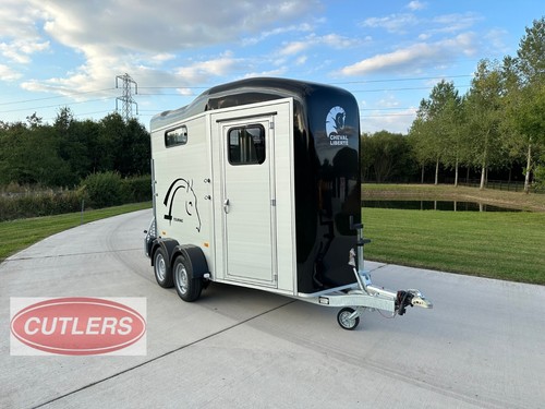 Cheval liberte touring - touring, country