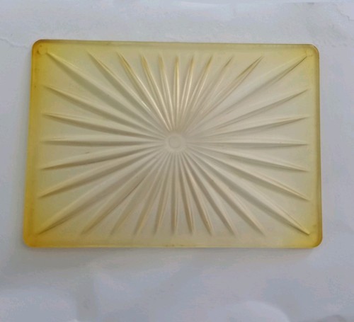 Vintage sindy dressing - vintage, table