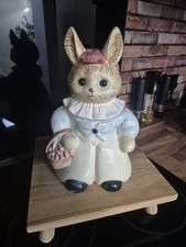 Vintage Retro Rabbit Cookie Jar Aged Handpainted Ceramic Hand Basket Victorian