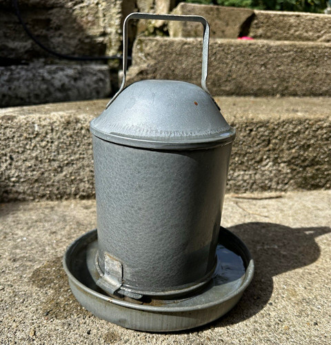 Galvanised metal chicken - metal,