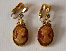 Vintage Clip On Dangle Gold