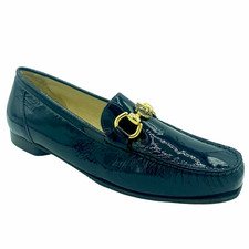 HB Shoes Ladies Size 6.5 Navy