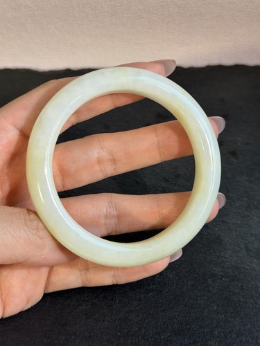 Natural nephrite jade bangle - nephrite,