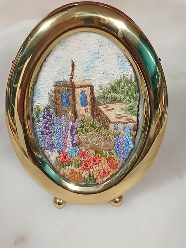 Silk embroidered picture - silk,