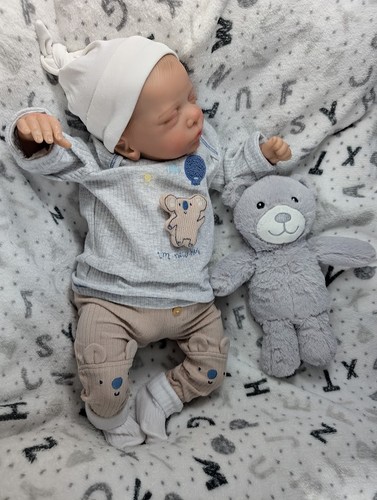 Gorgeous reborn baby boy - gorgeous, boy,