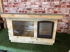 Small Cat Kennel / Shelter ~