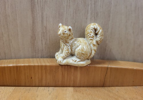 Wade whimises squirrel - wade,
