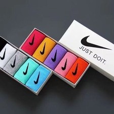 Nike Crew Socks 5 Pairs in Gift Box – Unisex Sports Casual – UK Stock – Limited!