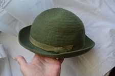 1940S/50S SCHOOL FELT CHILD'S