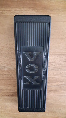 Vox v845 wah guitar effect - v845,