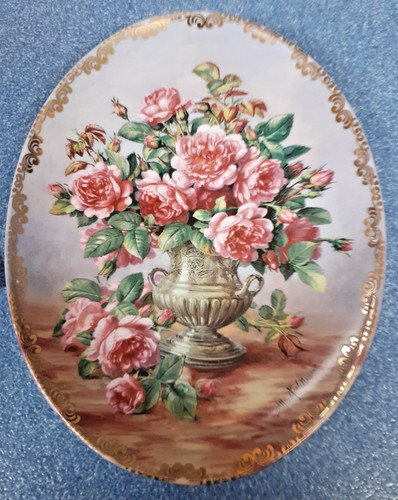Royal worcester collectors - royal,