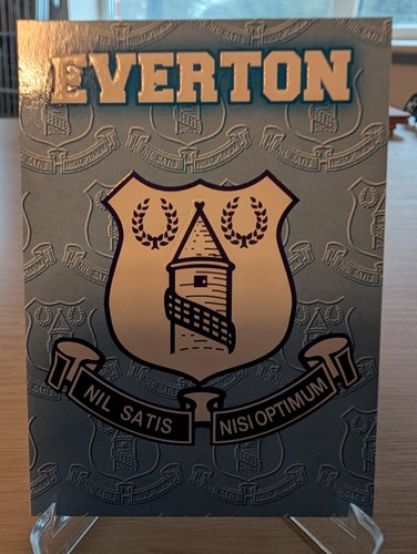 Everton embossed crest merlin - embossed,