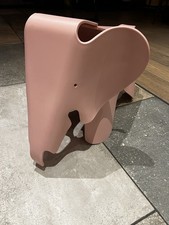 Vitra Eames Elephant Stool -