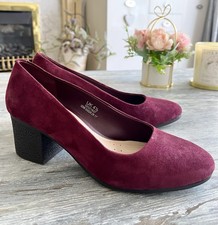Original FOOTGLOVE Suede Leather  Heel Court Shoes Wine Red Colour size UK  4.5