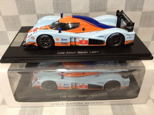 Spark lola aston martin - 1/43,