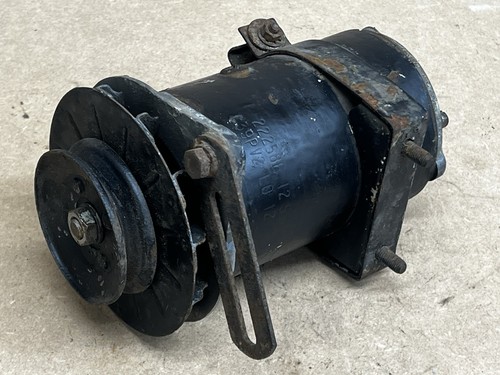 Lucas 12v dynamo - 12v, a
