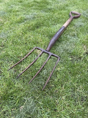 Vintage branded garden - branded, fork