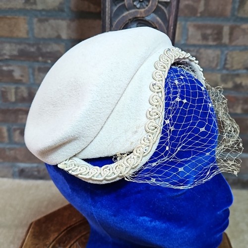 Vintage christine origional - vintage,
