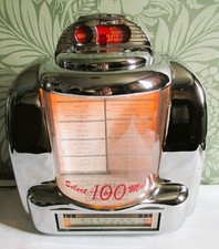 Vintage American  Jukebox - Crosley CR-9 - Limited Edition Radio/Cassette Player