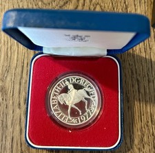 Cased Royal Mint Silver Proof Crown coin 1977