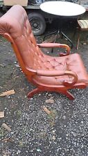 Q Chesterfield slipper chair 