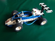 Lego Technic 8216 set complete but some white parts have been sun yellowed