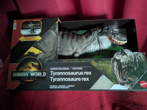 Super colossal tyrannosaurus - colossal,
